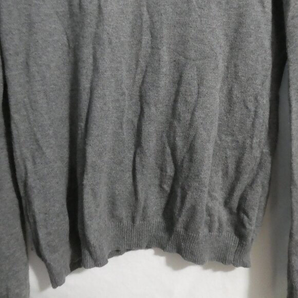 CONTEMPORAINE - Simons Exclusive | small | Grey V-Neck Lightweight Sweater - Picture 12 of 15
